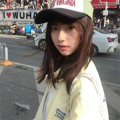 毛衣女郎